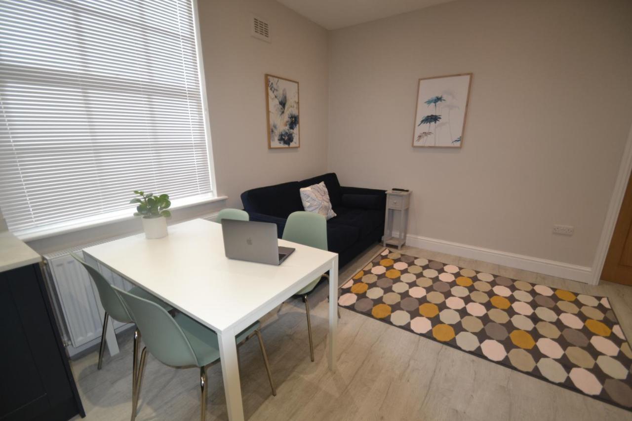 Charming 1 Bed Georgian Apartment 切斯特 外观 照片